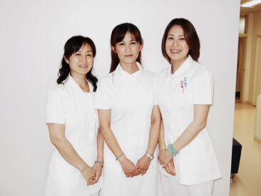 女性スタッフ